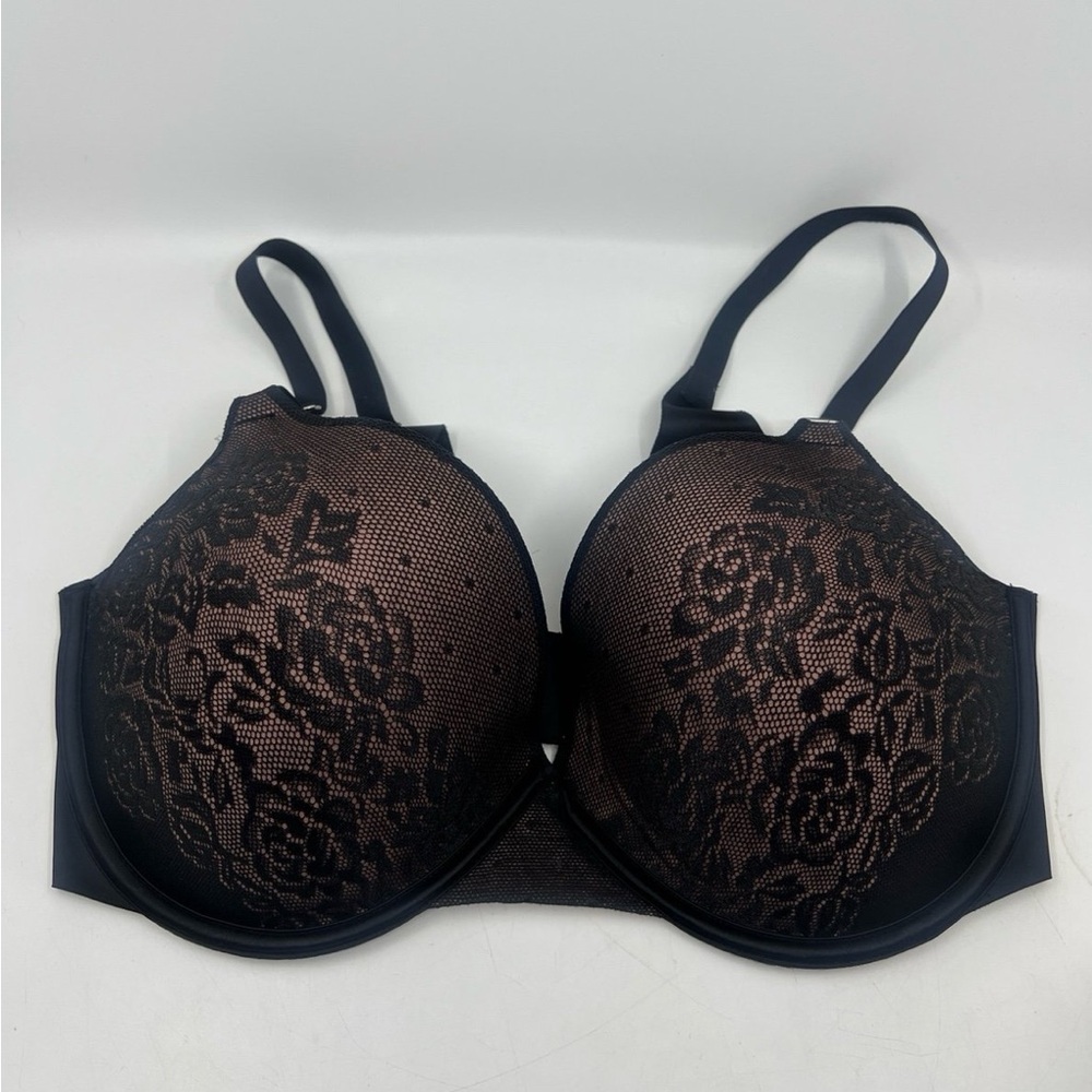 Secret Treasures  Bra Womens 38D Padded Underwire Smooth Intimates